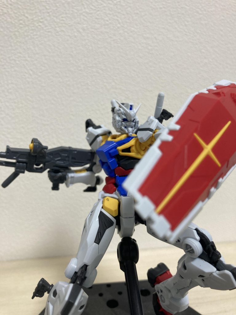 白いガンダム–3枚目/制作者:ニャア少佐