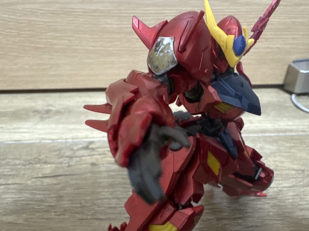 最終決戦時の写真（ギャラルホーンの機体残骸から唯一のデータ)