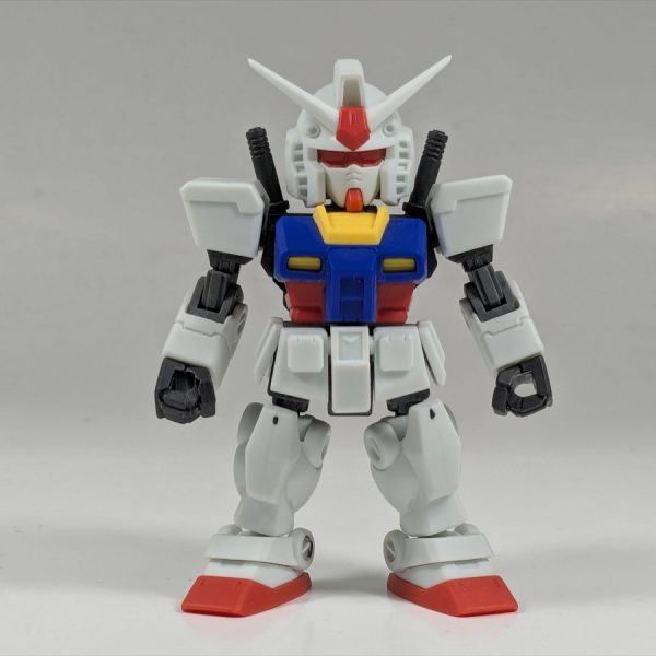 モビリティジョイント ガンダムとGファイターを製作中です。ガンダムMAモードで前を向けるようにフレームに手を加えました。加工方法は下記ブログで詳しく解説しています。（3枚目）