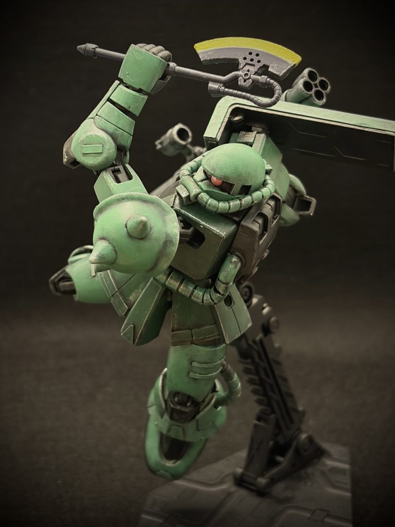 ザク 〜慣れと課題と–7枚目/制作者：とうと｜かけだし食卓モデラー＠スポンジ塗装