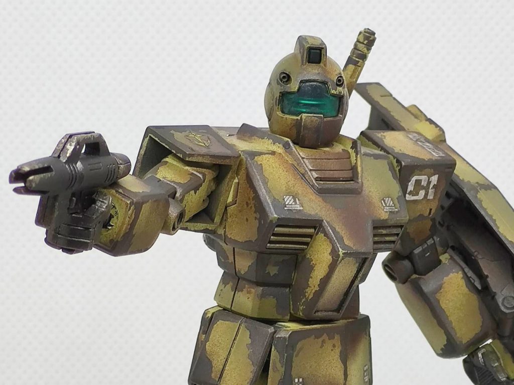 ビームスプレーガンは低出力だし、実弾じゃないので補給が少なくても結構運用出来そう。（相手がザク位なら）