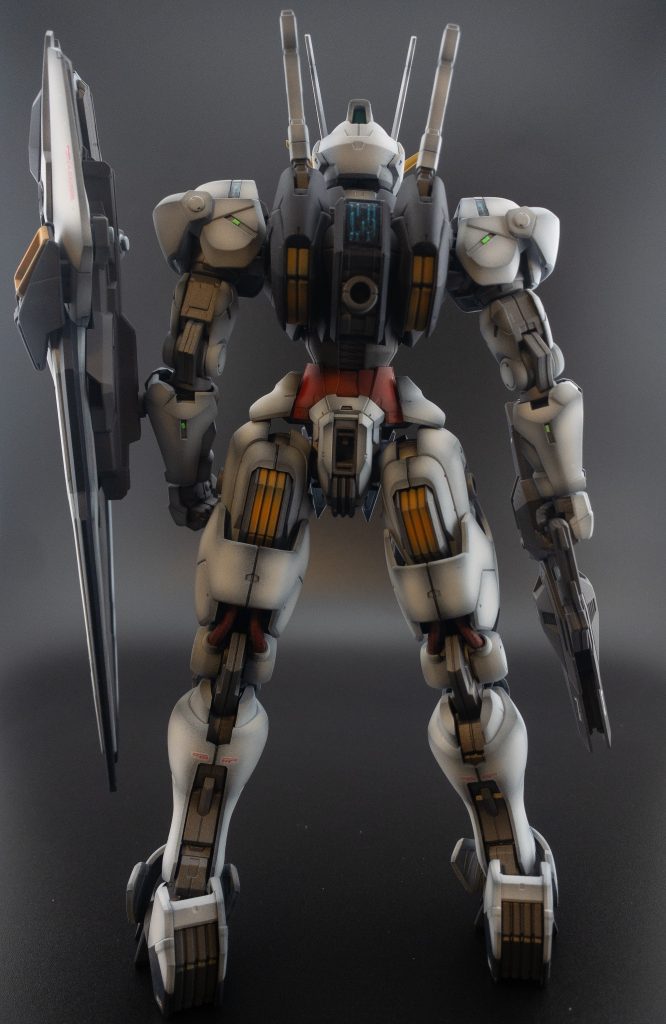 作品自体は正直未視聴ではあるんですが、脚のプロポーションが素敵なキットで組み易さも相まって良キットだと思いました🐥💕