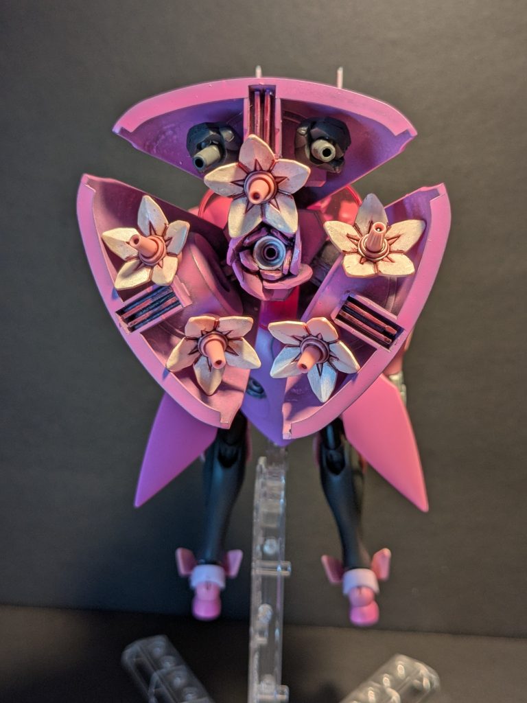 裏(花束を)中心のはバーニア