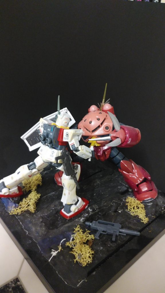 オマケです。カウンターの刺突だ！　ジャブローには散らねえぜｯ!笑