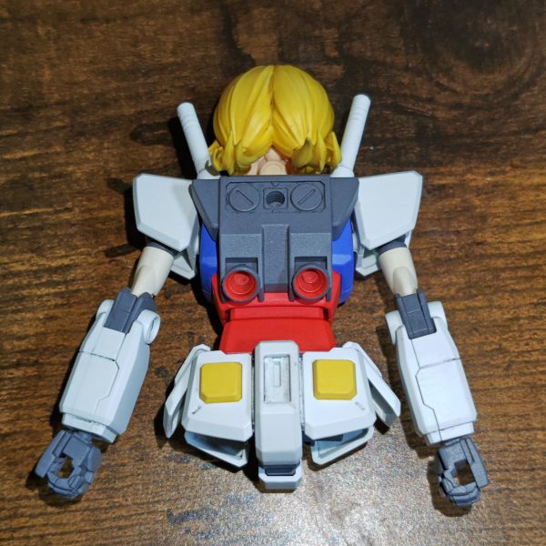 MS少女ガンダム製作の上半身と腰部まで完成した。前作のMS少女よりも確実によくなって、しっかりとした出来になっている感じ。&nbsp;（2枚目）
