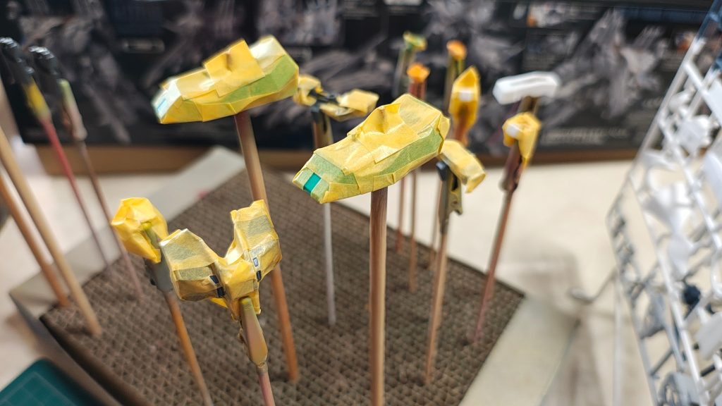 マスキングしてエアブラシにて部分塗装