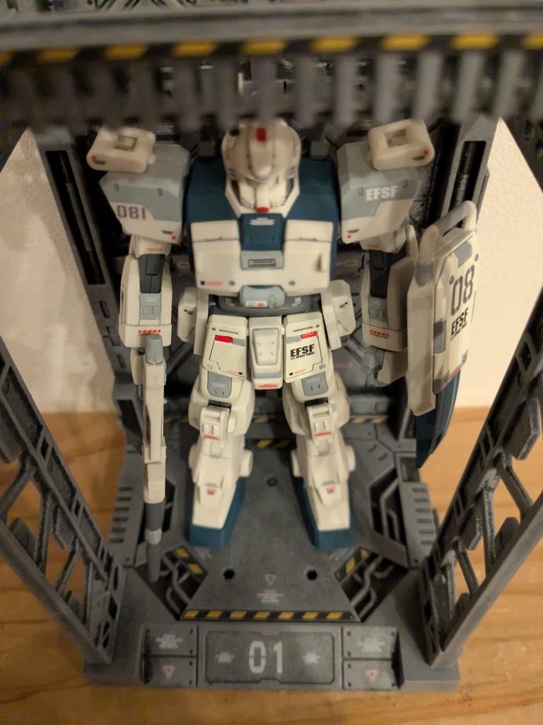 ウェザリングするか考え中です