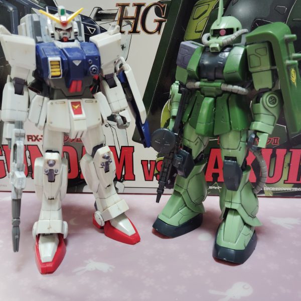HGUCガンダムVSザク