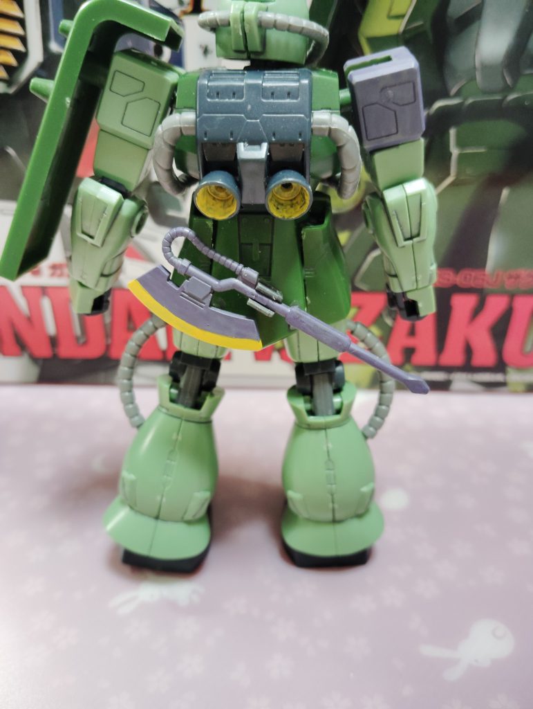 非使用時はリアアーマーにマウント出来ます。