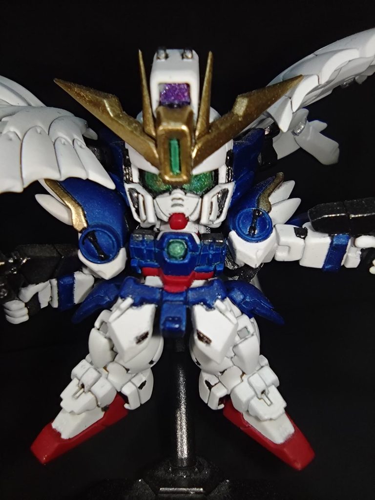 今はこれとアーティファクトのウイングと曹操ウイングガンダム 倚聖の装をミキシングしてアーリータイプを作成中。特に早々の羽なんて、穴埋めすればほぼアーリータイプまんま