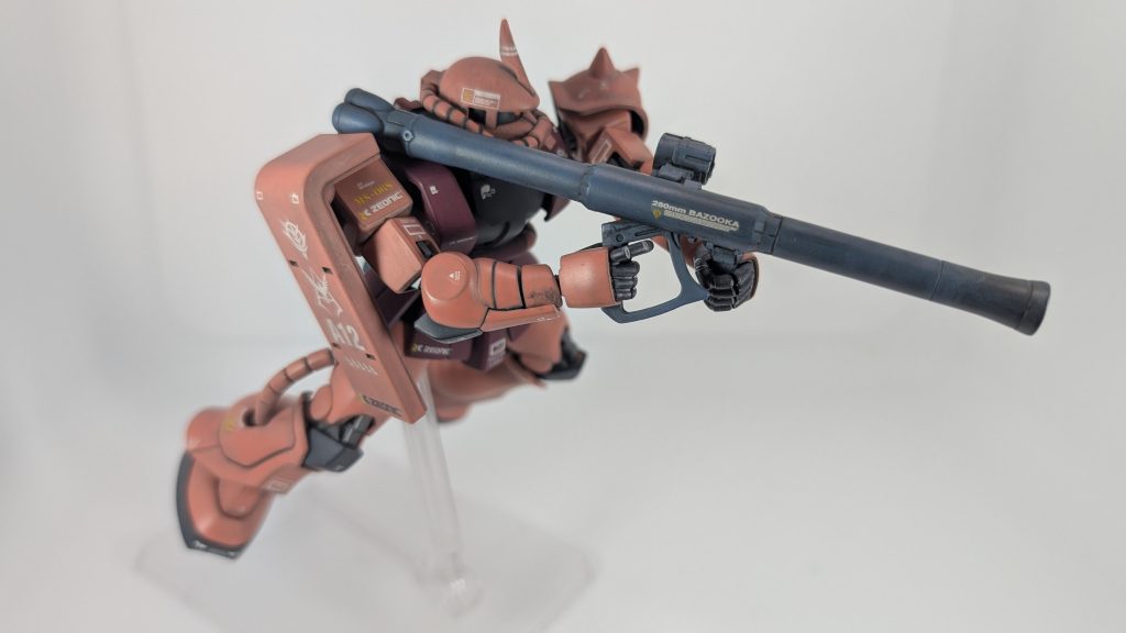 HG シャア専用ザクII–4枚目/制作者：ガラピコ