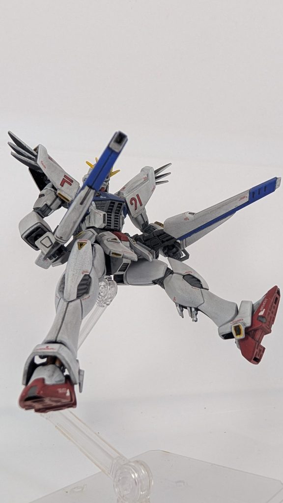 「強力すぎる」らしい武器ヴェスパー(gundam-kao6)軸が細いので可動させたら折れそうです（笑）
