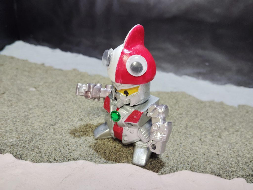 何だか怪獣との合の子みたいな感じですが列記としたガンプラです