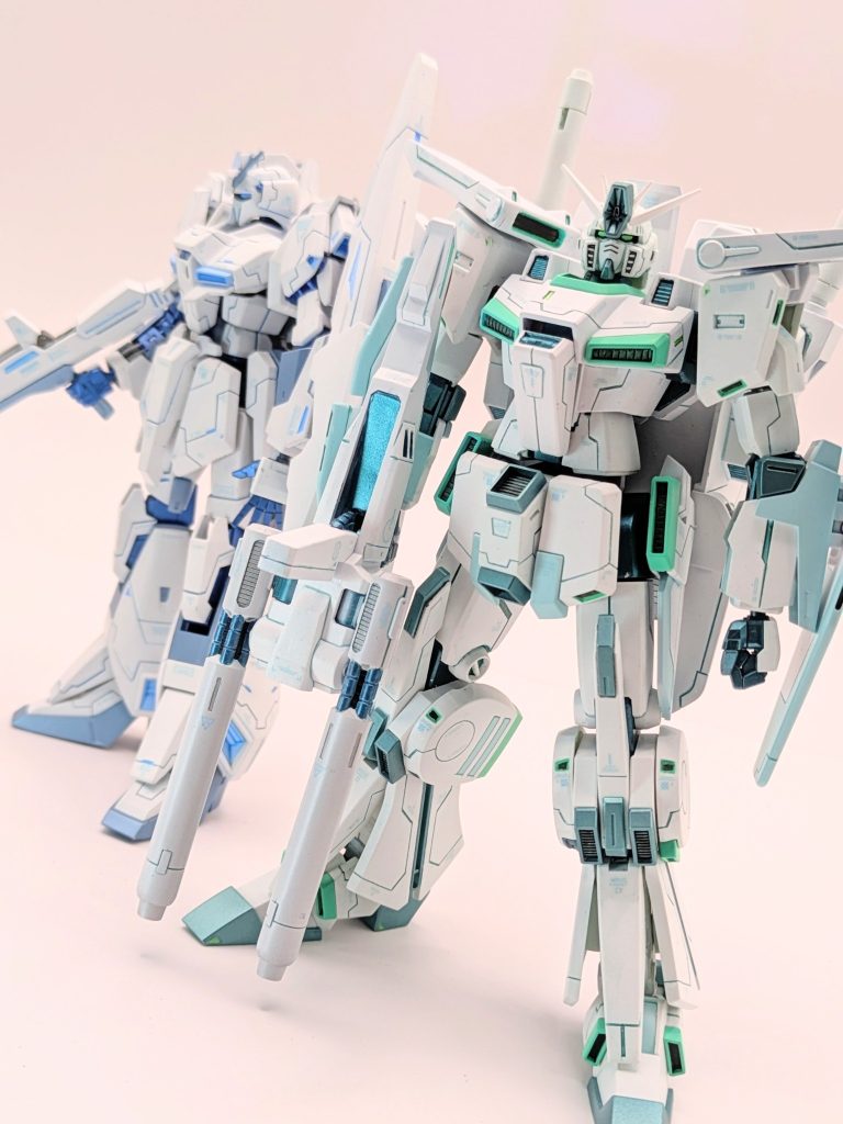 連作のゼータガンダムと、