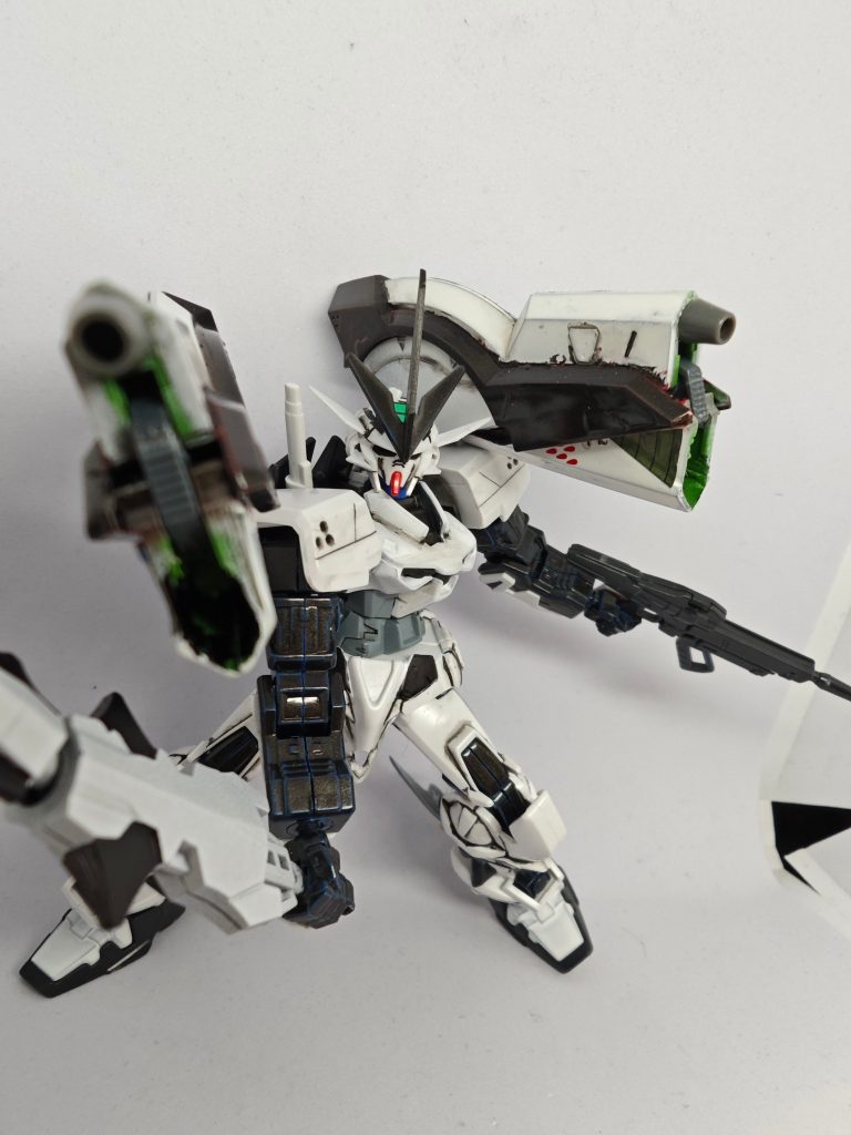 ガンダムアストレイナイトフレーム・ラプター