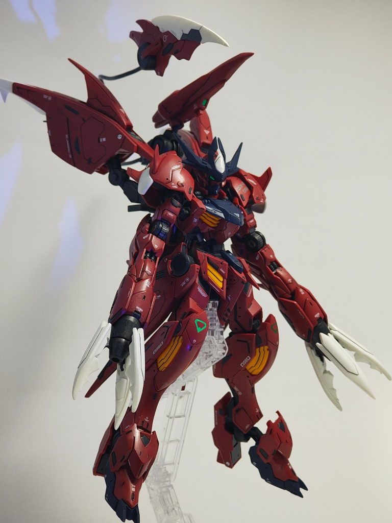 最後に第獣形態。どことなくルプスレクスを思わせる姿をしていますが、クロー部分の形状もあって、異形感が凄いです。蟹みたいと言ったら怒られますか、、？