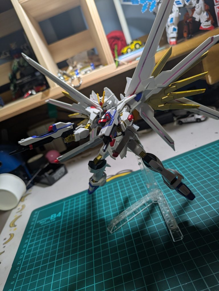 HG マイティーストライクフリーダム–3枚目/制作者：かいがら