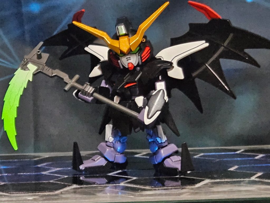 デスサイズヘルEW 旧HGキットから部品を拝借しEXSDと組み合わせてます。