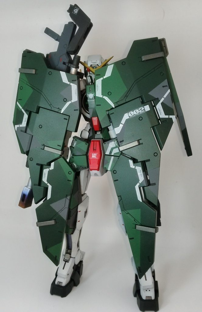 シールド展開状態。隠密行軍って感じがたまんないです。