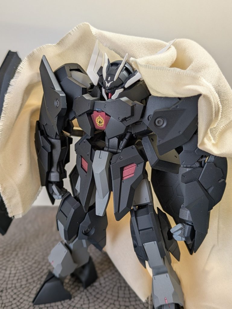 ガンダムザガン–5枚目/制作者：鈴木 英介