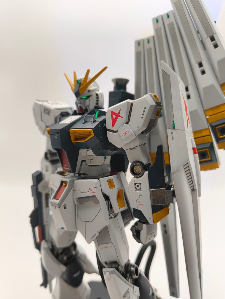 近くで見ると、、あ、粗が、、、なんか作れば作るほどディティールってシンプルな方がかっこよく見えてきて、、今の流行りと遠ざかっていく気がするんですがそれでいい気がしていて&nbsp;