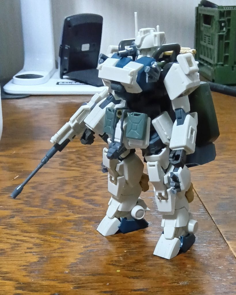 制作中。このときはパトレイバーのヘルダイバーをイメージしてました。