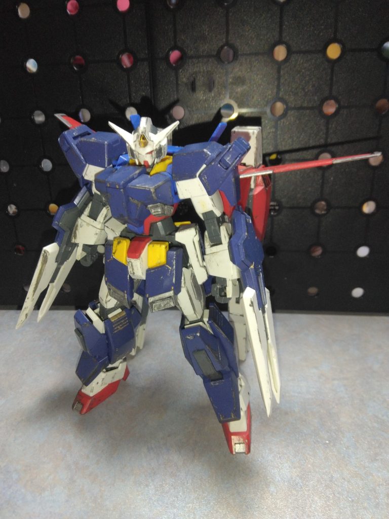 グランサに赤色を足すと、一気にフルアーマー感が増しますね。