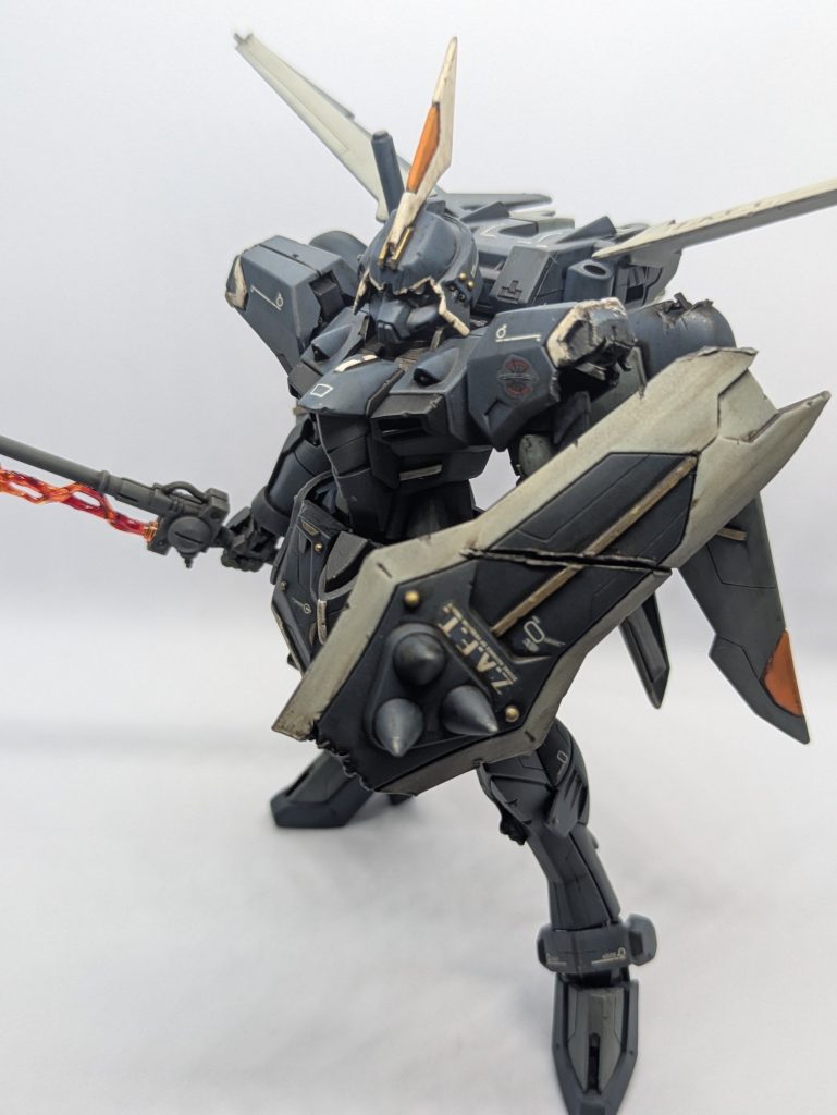 「トサカ」はプラ板で作成しています