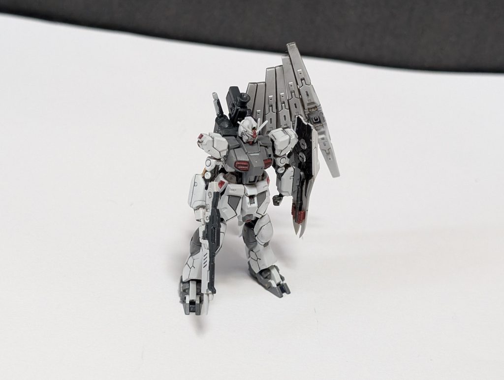 カラーレシピニュートラルグレーガンダムホワイトメタリックグリーン＋蛍光グリーンあずき色ネイビーブルーゴールドクロームシルバーインディブルー＋ブラック