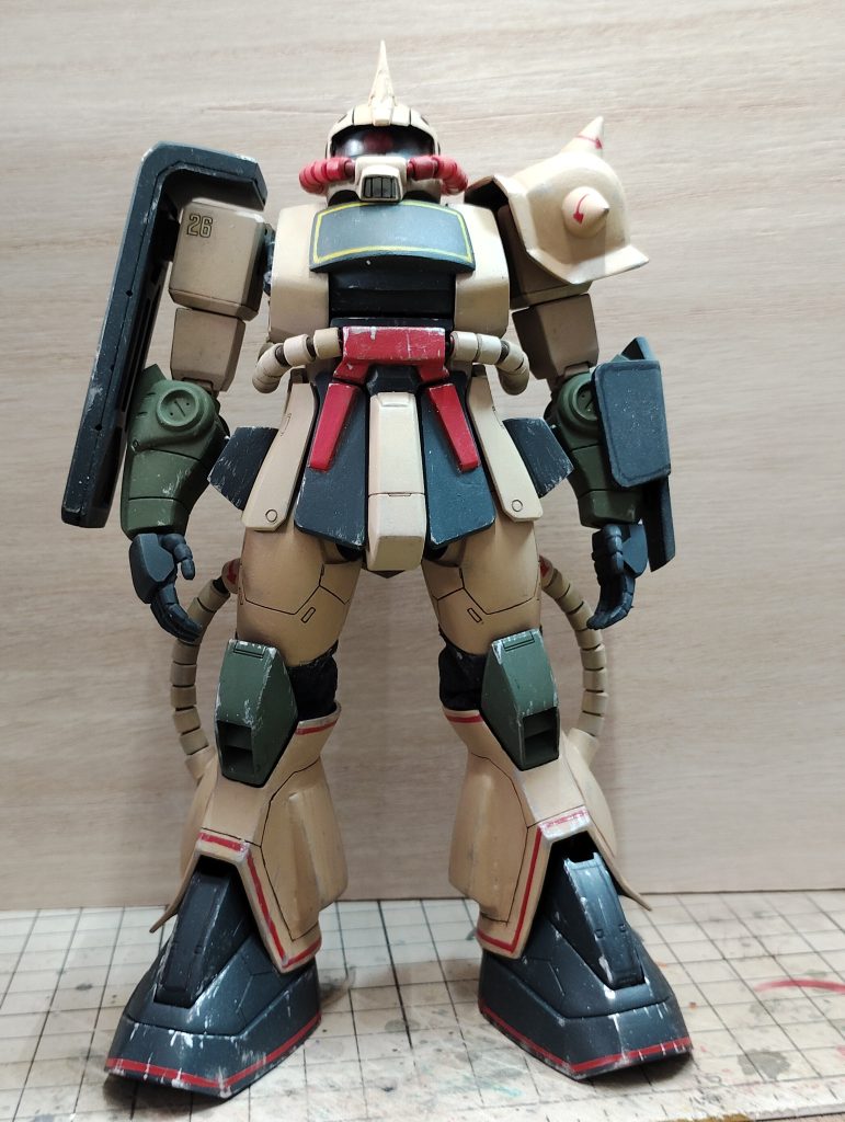 レストア後今回の大改修部分脛パーツ作り直し、脚部全体的に設定画に近づいたと思います