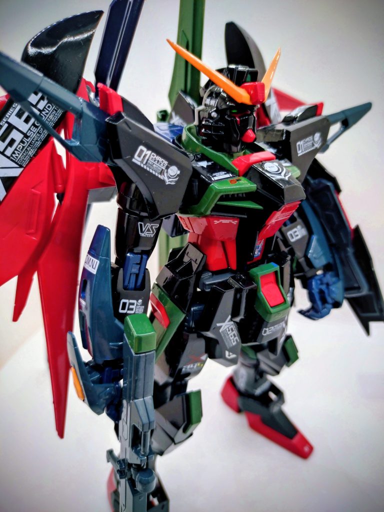 仕上げはトップコートの光沢で。こんな感じになりましたが、最後まで見て頂いて、ありがとうございました😆。&nbsp;&nbsp;&nbsp;