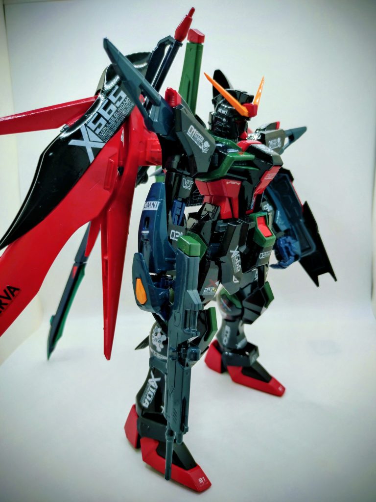 まぁ、写真の撮り方や明るさで、ブラックが引き立っていませんが。