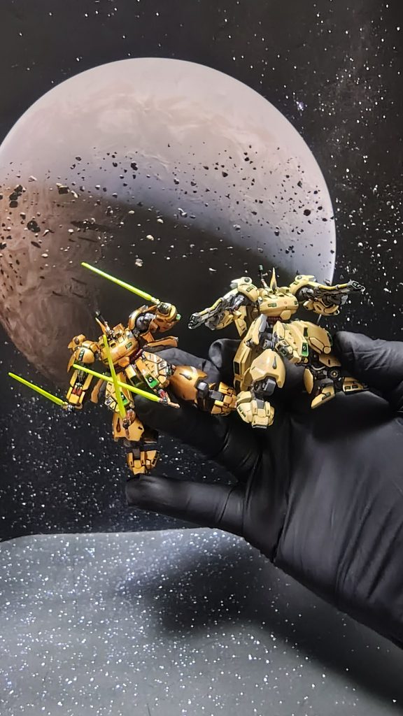 小さくても迫力のあるキットで、仕上がりも満足(gundam-kao6)ランナーも小さいのに６枚と多く、旧キットのものと比較しても多すぎる(笑)MGにも負けてません。（それは言い過ぎ）500円！？嘘でしょ(笑)神すぎ！だけど値上げしちゃうと買えなくなるので500円キープでお願いします🙇