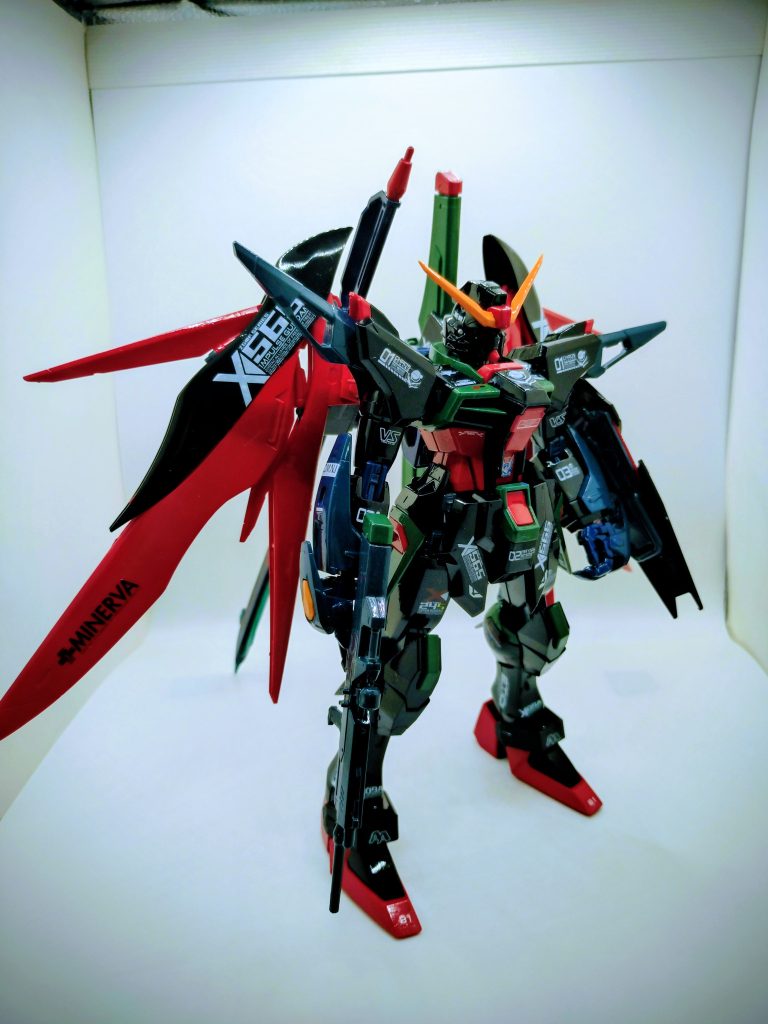 相変わらず、デカールは感覚で（笑）