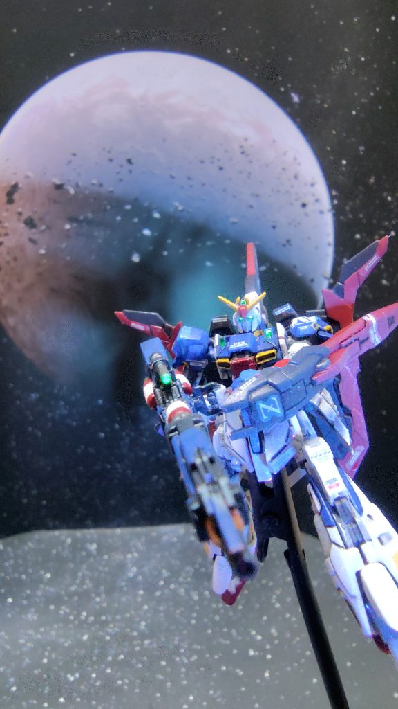 Zガンダムのツインアイに至っては、会心の出来(zaku-kao6)これに関しては自分を褒めてあげたい（笑）