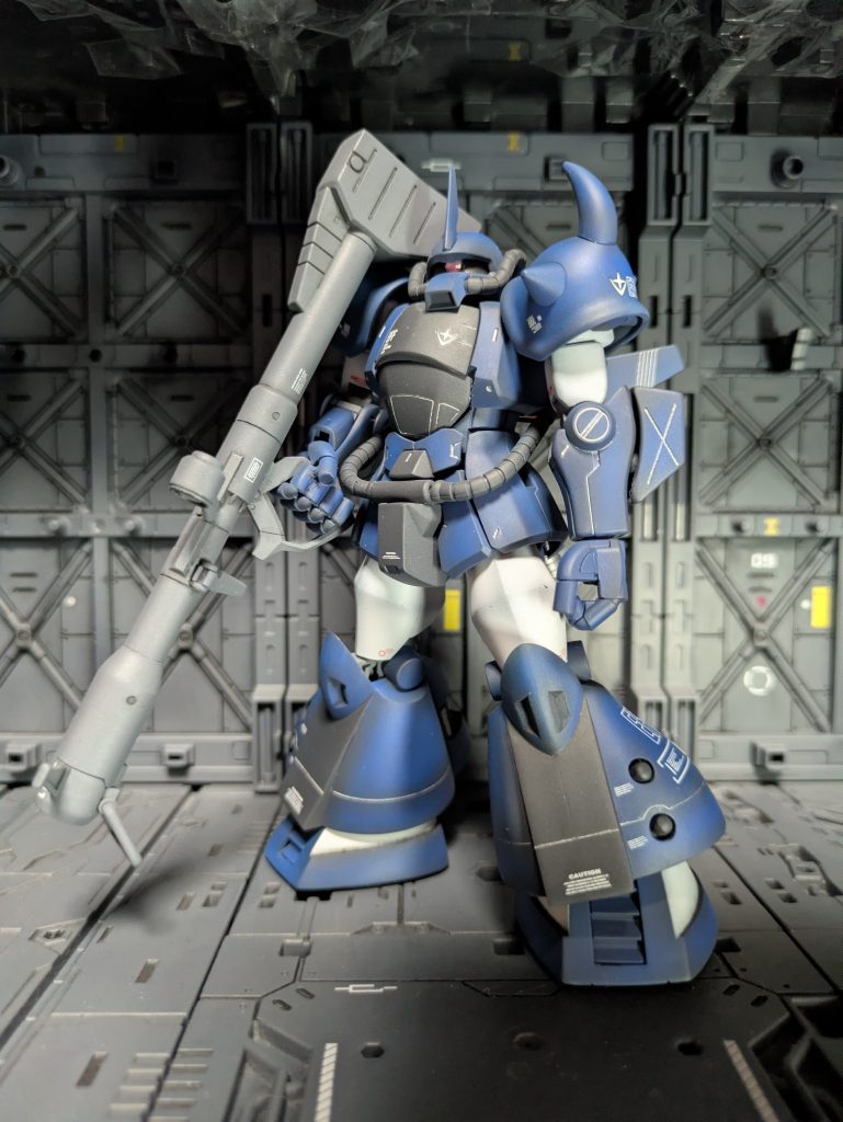 腹部、膝下、腕部増量マガジン、バックパックが旧キットになります。