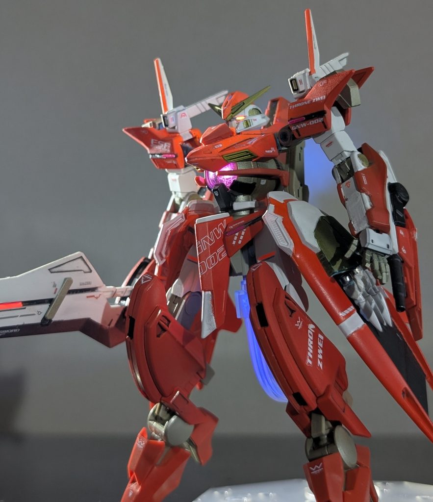 GNドライブはLED入れて光るように改造してます！目はブラックライトで光らせてます！