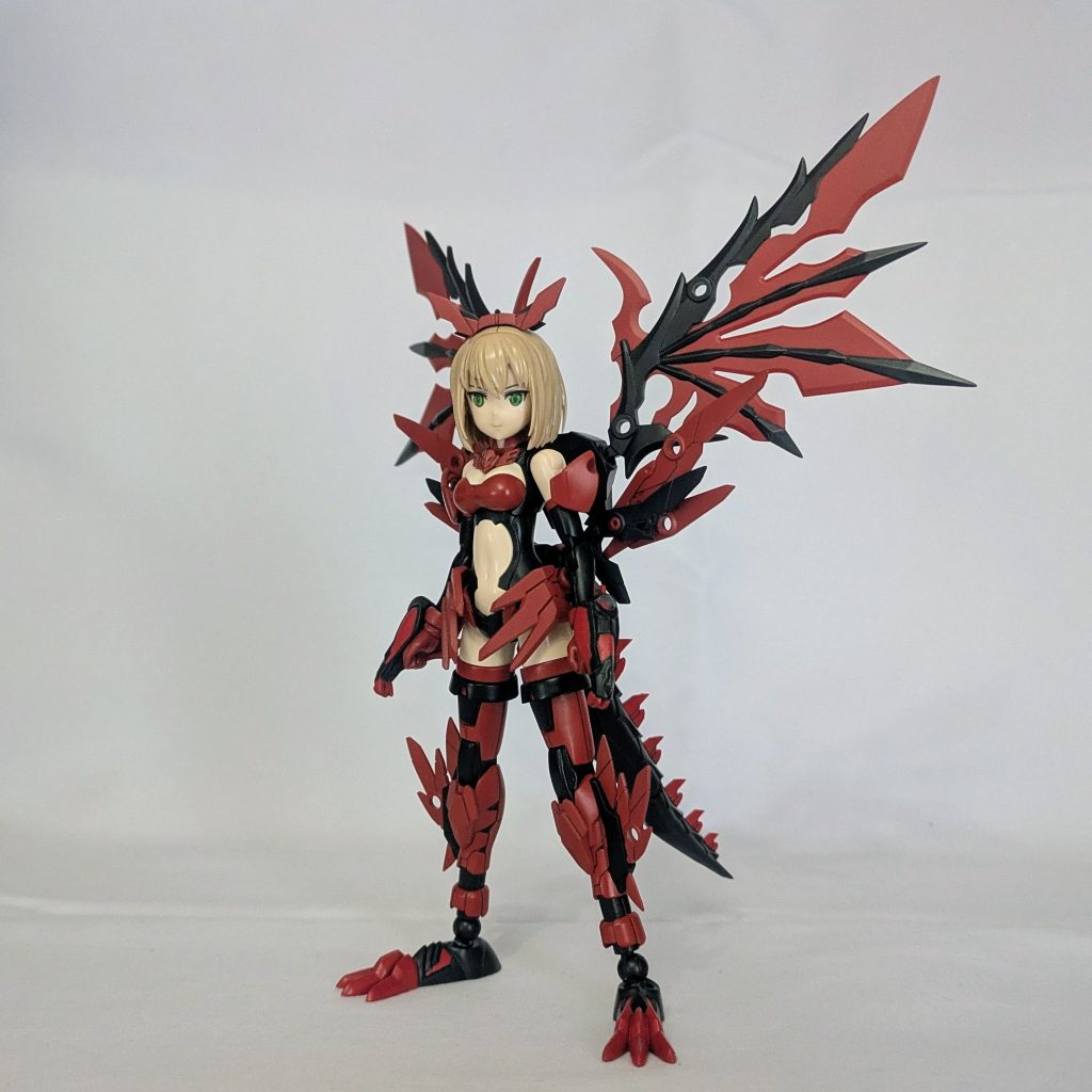 ダークグラスパードラゴン（メインです）のパーツを換装してドラゴンフォームにできます