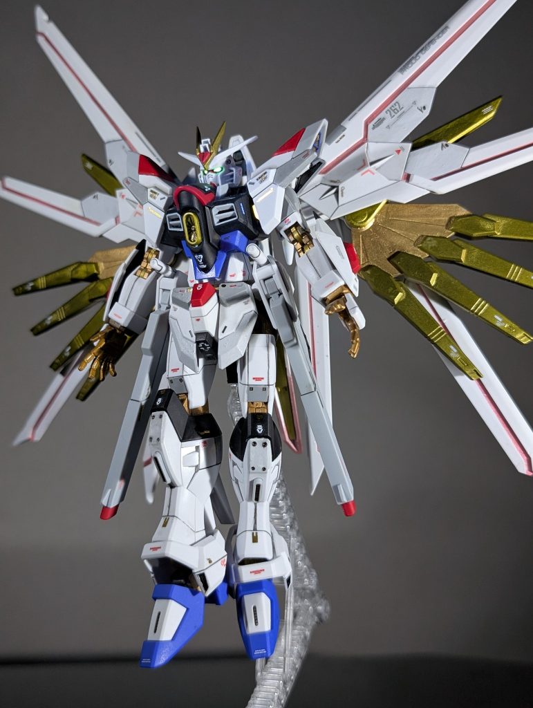 HG　マイティーストライクフリーダム