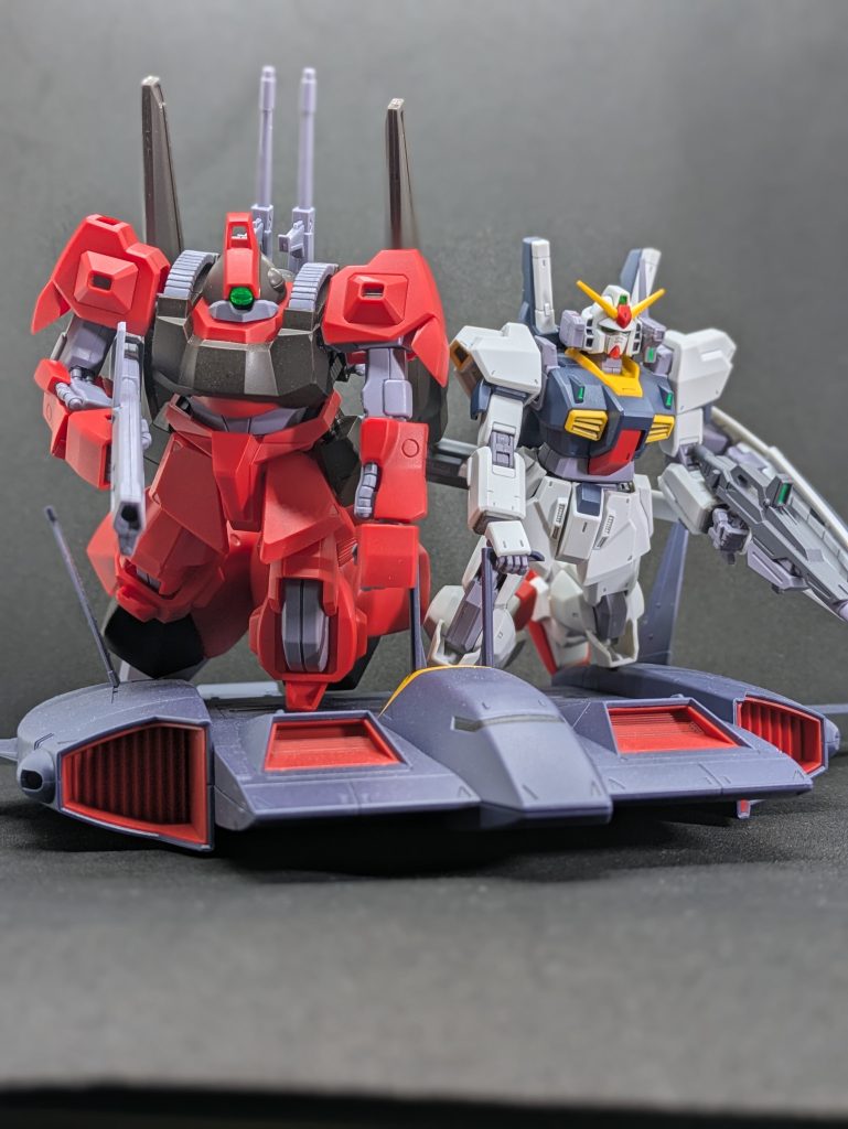 前に製作したマークⅡも載せちゃって〜「後ろにも目をつけるんだ！」ってね(*´∀｀*)