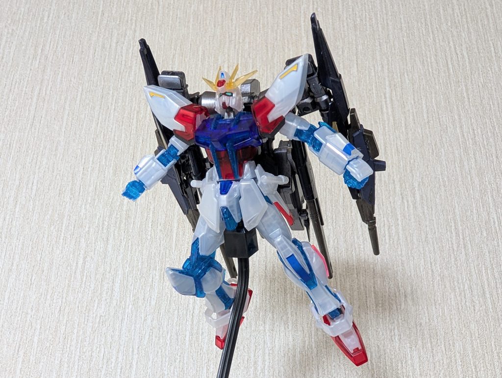 スタービルドストライクver.RGシステムにドッキングスタービルドストライクガンダム+DBとなります