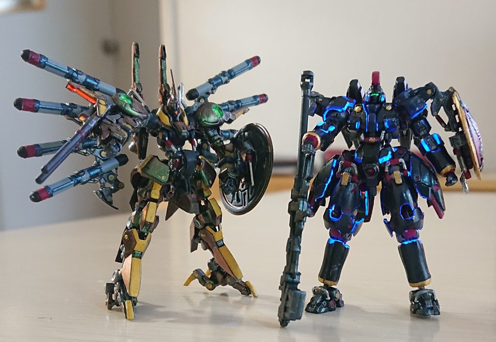 一応ブラックライトで光るのですが、トールギスと並べるとわかんないですね(gundam-kao5)最後まで見ていただきありがとうございます(gundam-kao6)