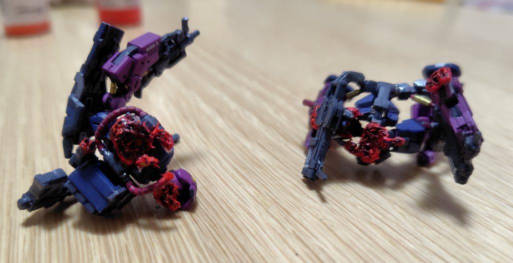 想定以上にグロテスクに(gundam-kao10)最後に端っこを接着して、造反したマークⅡにやられた直後の仕上がりにして完成✨️「おのれ裏切り者め〜」