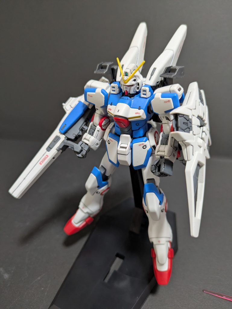 サーベル写り込んでるwしかしゴトラタンやザンネックを差し置いて小説版の機体を立体化とは😂嬉しいけど他の機体も発売お願いしますw🙇