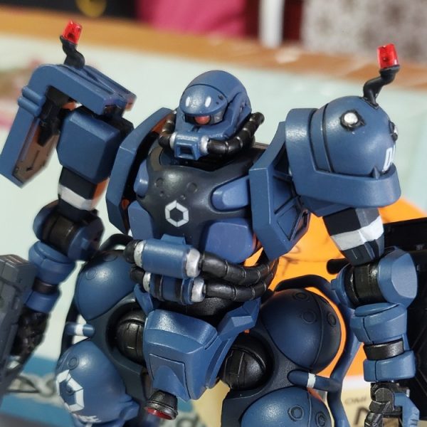 軍警ザク