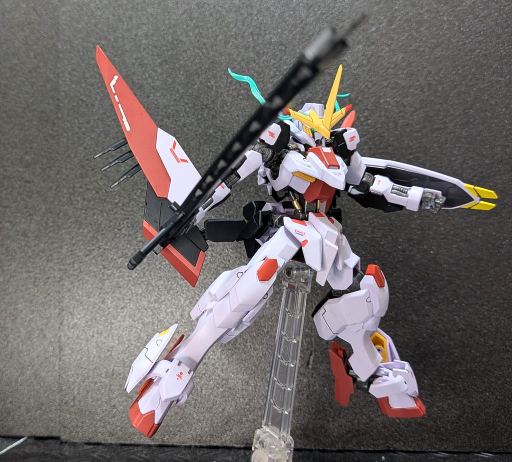 ガンダム端白星　第2形態–4枚目/制作者：@Ymarl1