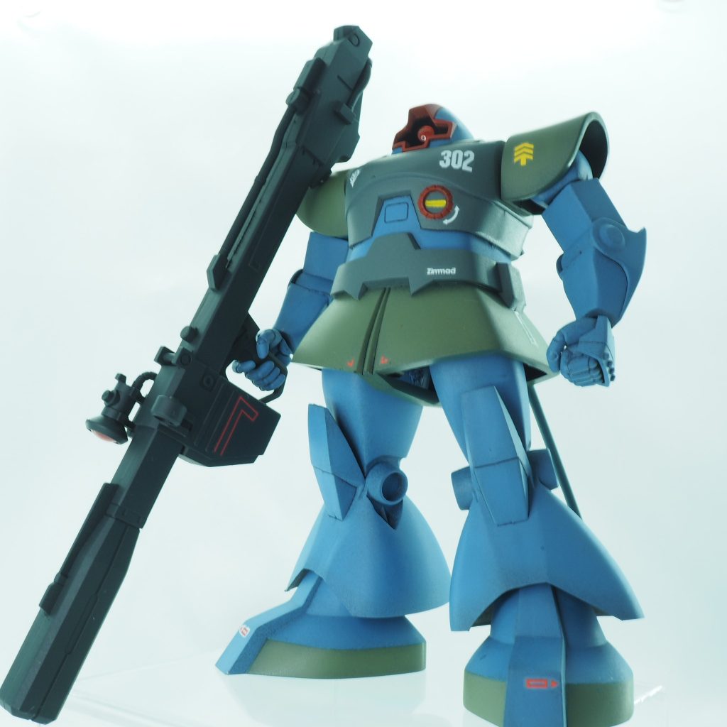 今回は以上です！ベストメカコレクション、所謂ファーストの1/144キットをしっかり仕上げたのは初めてかもしれません☺️接着前提なので接続ピンが少なく、クリアランスも広いので弄りがいあるなぁと思いました。でもパーツの精度は低いし、噛み合わせも悪いので難易度は高めですね😅今後も精進します笑