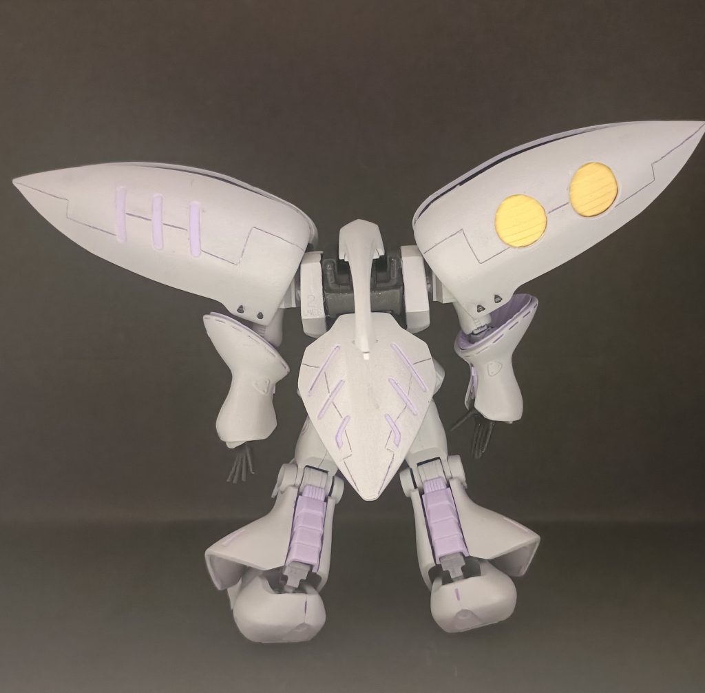 後ろ。スジ彫りを初挑戦したけど難しい・・。