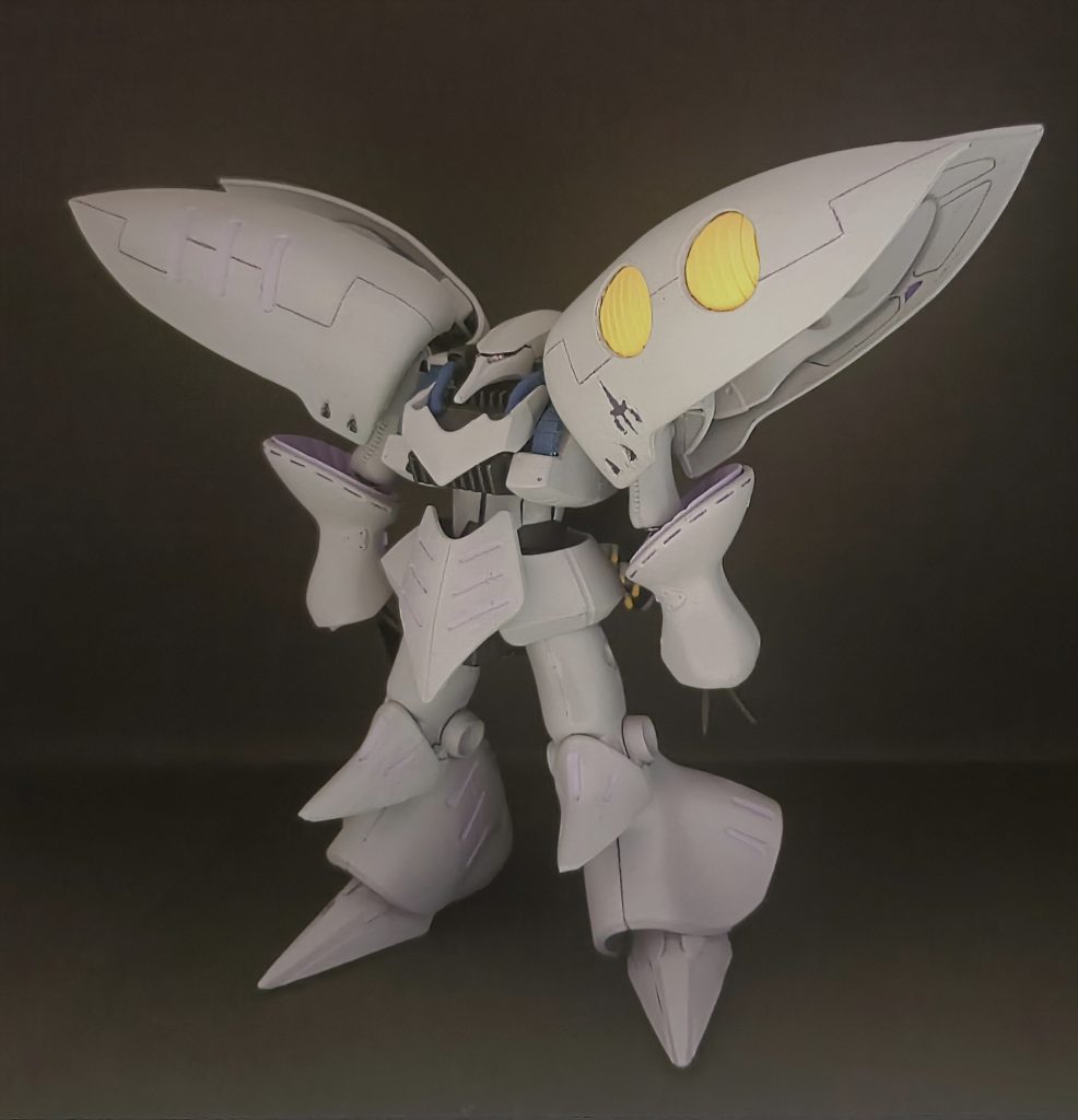 肩のマークはExcelで作成して、クリアーのステッカー用紙に印刷をし貼りつけました。