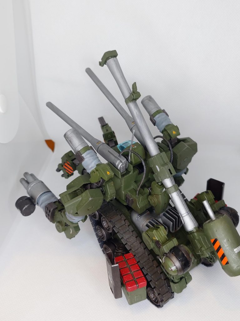 後ろからはこんな感じです。